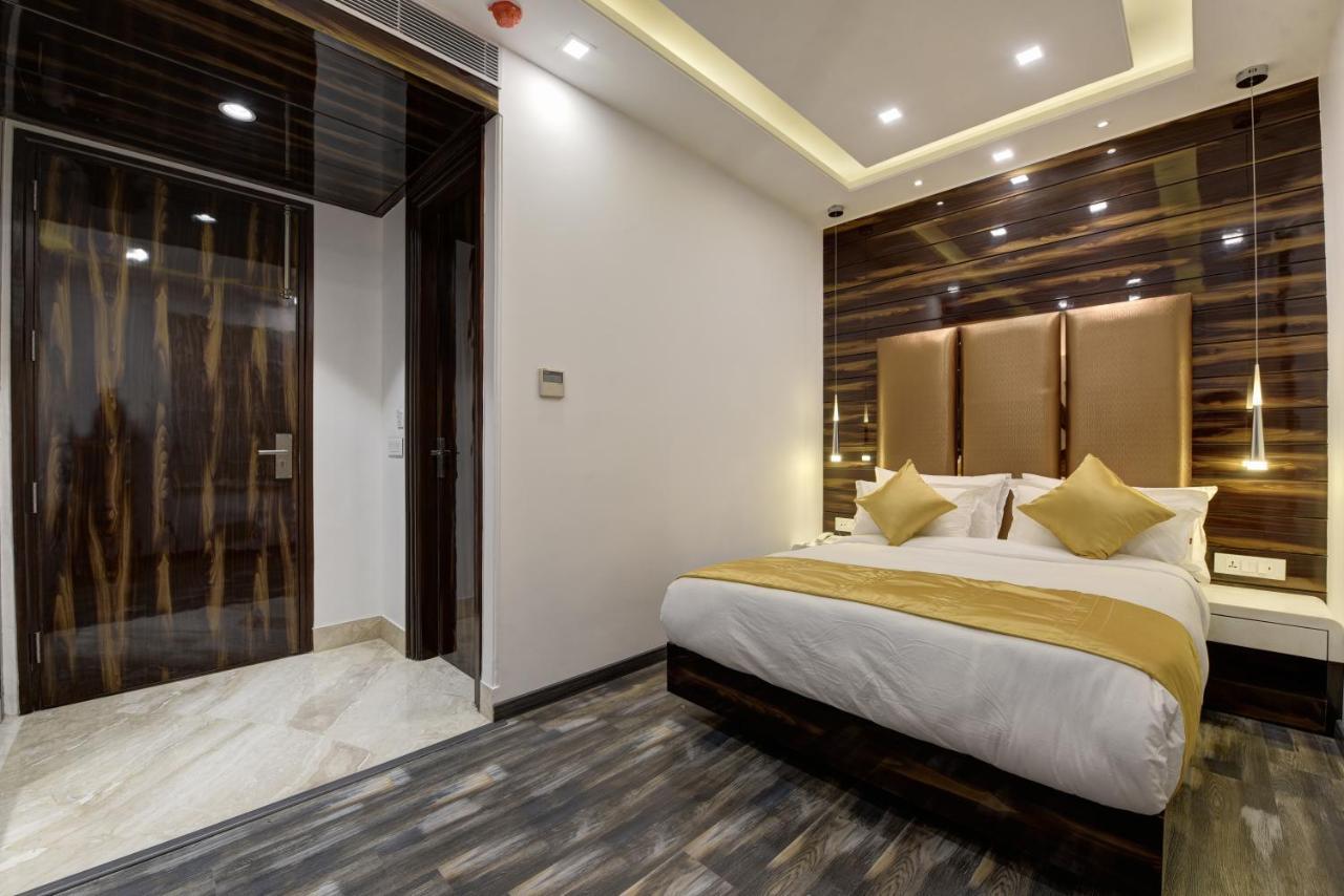 Hotel Golden Tree Noida Exterior foto