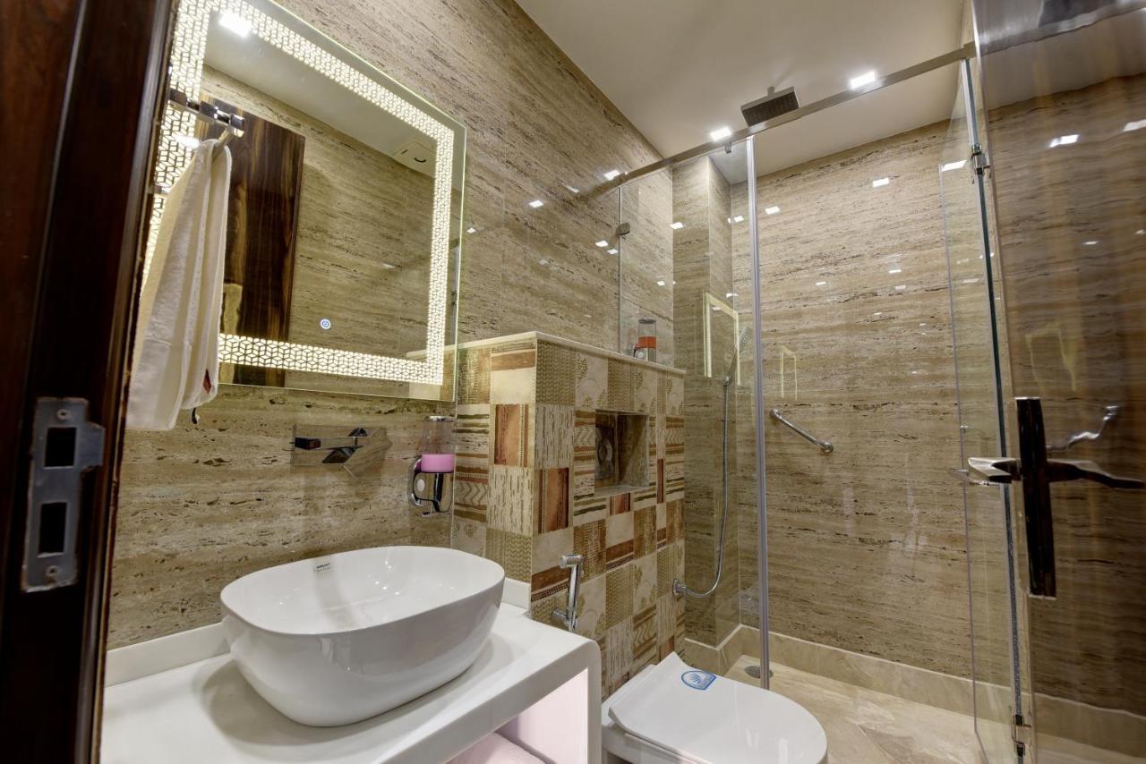 Hotel Golden Tree Noida Exterior foto
