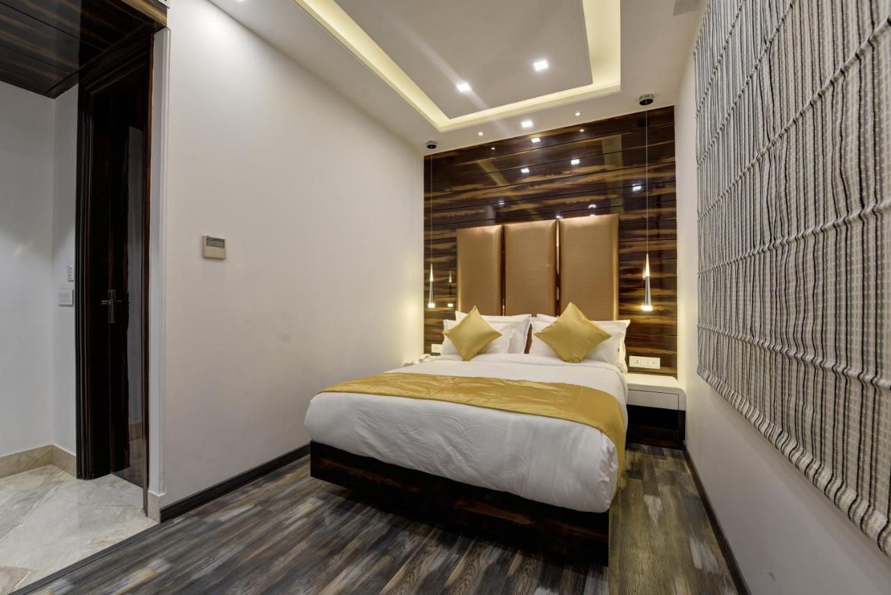 Hotel Golden Tree Noida Exterior foto